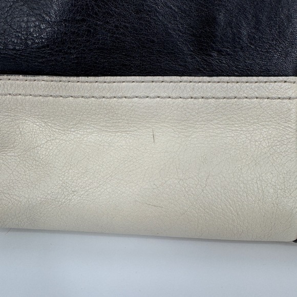 Coach Hamptons Weekend Perforated Tote Black Cream Leather Large Shoulder Bag - Picture 10 of 16